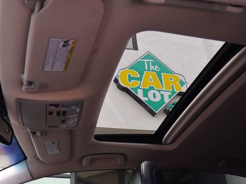 Used 2017 Toyota Avalon Limited w/ All Weather Liner Package FWD image 58