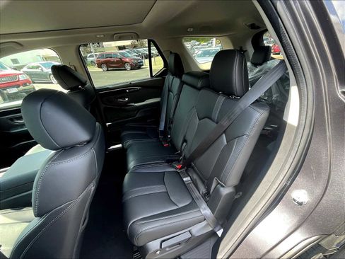 New 2025 Honda Pilot Touring image 15