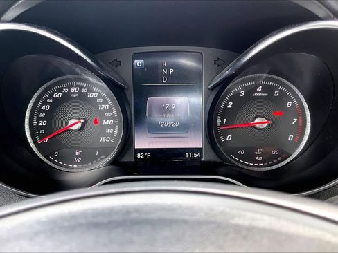 Used 2017 Mercedes-Benz GLC 300 image 27