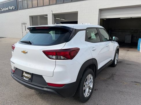Used 2023 Chevrolet TrailBlazer LS FWD image 6