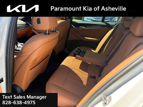 Used 2023 BMW 530i xDrive w/ Convenience Package AWD/4WD image 22