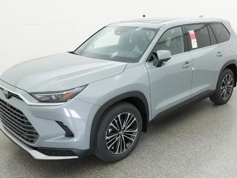New 2026 Toyota Grand Highlander MAX Platinum image 1