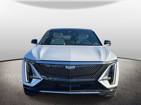 New 2026 Cadillac Lyriq Luxury image 6