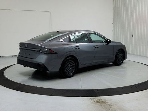 New 2026 Nissan Sentra SV w/ Floor Mat Package FWD image 7