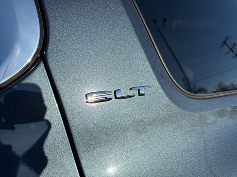 Used 2020 GMC Acadia SLT w/ Premium Package image 34