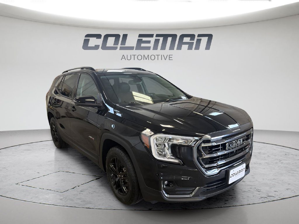 Used 2024 GMC Terrain AT4 w/ Tech Package AWD/4WD image 7