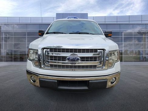 Used 2014 Ford F150 XLT w/ Equipment Group 302A Luxury image 3