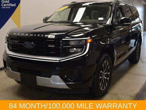 Certified 2025 Ford Expedition Platinum image 1