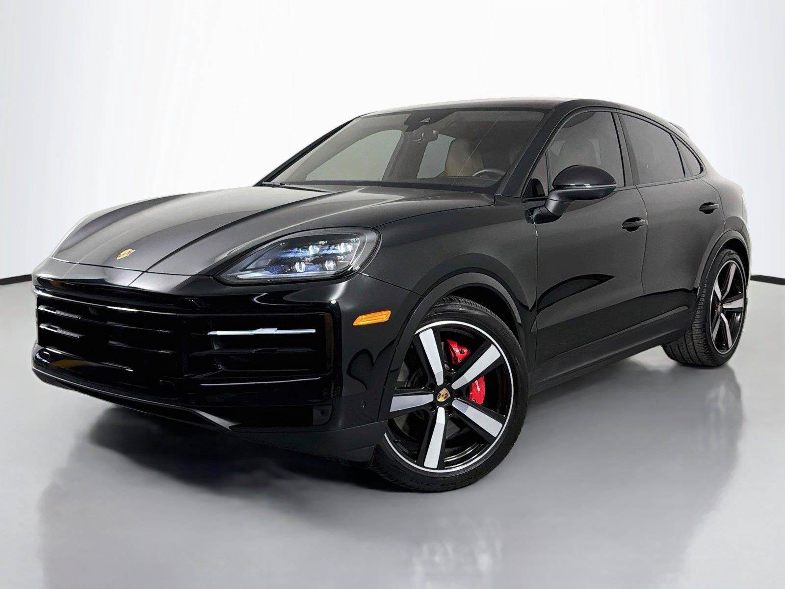Certified 2025 Porsche Cayenne S AWD/4WD image 1