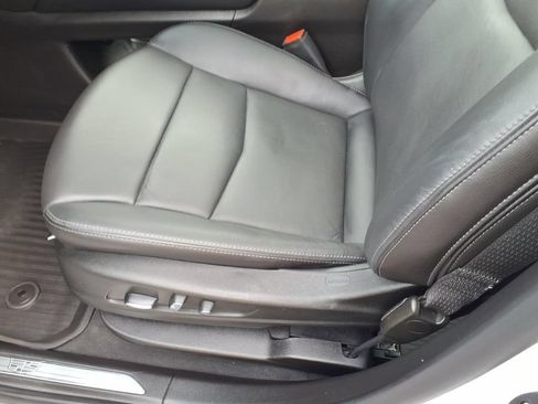 Used 2023 Cadillac XT5 Premium Luxury w/ LPO, Floor Liner Package AWD/4WD image 10