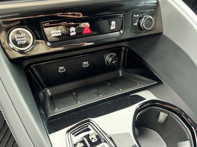 Certified 2025 Audi Q5 Premium Plus AWD/4WD image 35