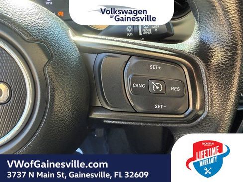 Used 2021 Jeep Gladiator Sport image 23