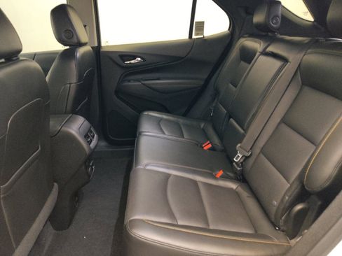 Used 2018 Chevrolet Equinox Premier FWD image 18