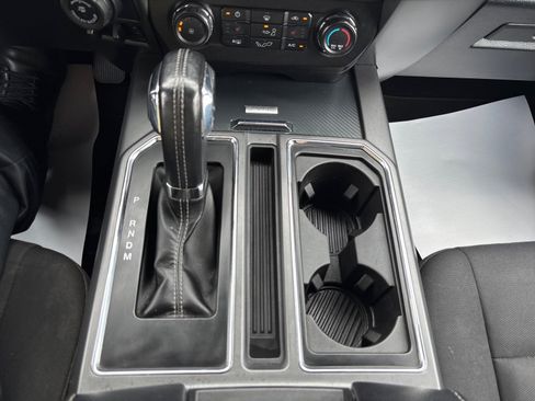 Used 2018 Ford F150 XLT w/ Equipment Group 302A Luxury AWD/4WD image 36