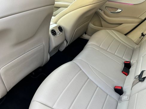 Used 2022 Mercedes-Benz GLC 300 GLC 300 image 4