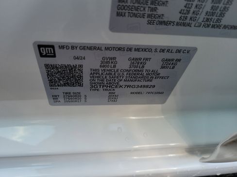 Used 2024 GMC Sierra 1500 Elevation image 29