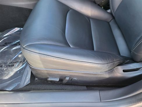 Used 2018 Tesla Model 3 Performance image 13