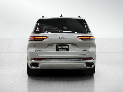 Used 2024 Jeep Grand Cherokee L Overland image 4
