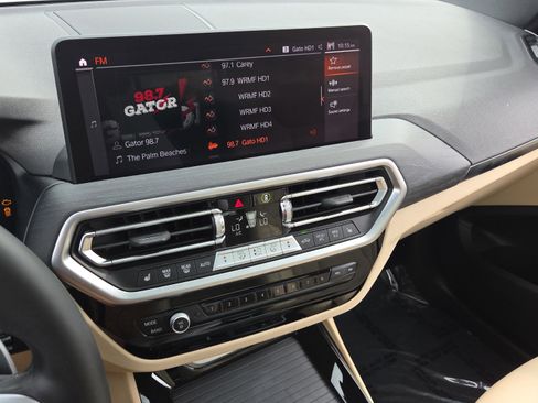 Used 2022 BMW X3 xDrive30i w/ M Sport Package 2 AWD/4WD image 28