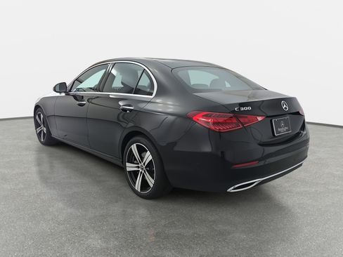 Used 2025 Mercedes-Benz C 300 Sedan image 7