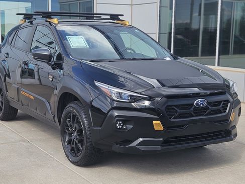 Used 2024 Subaru Crosstrek 2.5i Wilderness w/ Crosstrek Mirror Package AWD/4WD image 1
