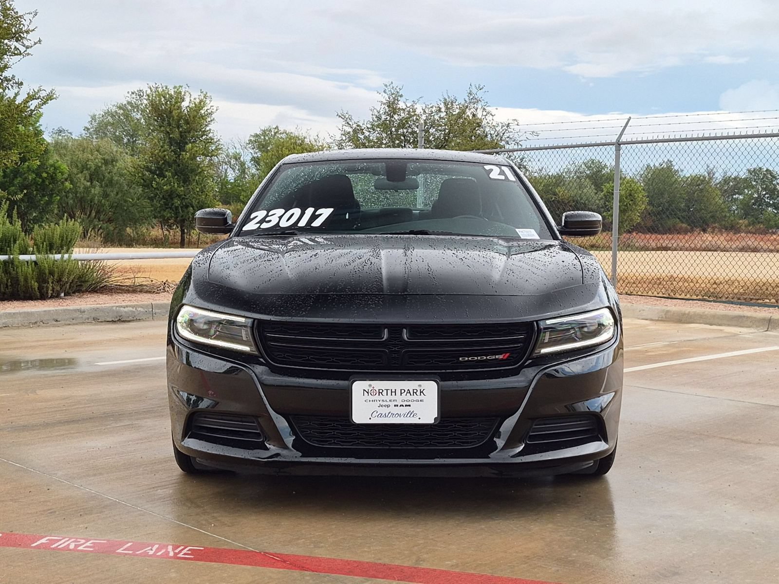 Used 2023 Dodge Charger SXT RWD image 8