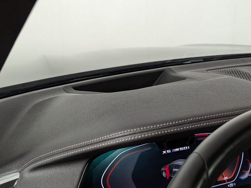 Certified 2023 BMW X5 M50i w/ Executive Package image 18