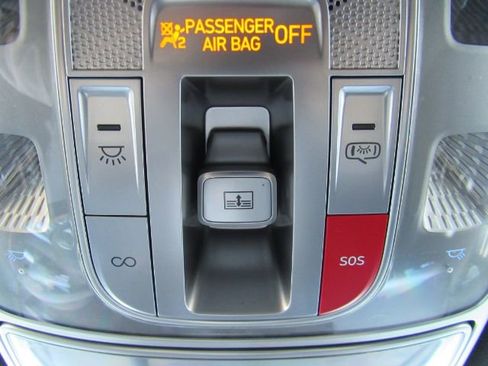 Used 2024 Genesis GV60 RWD image 59