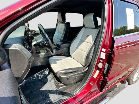 Used 2024 Dodge Durango GT RWD image 21
