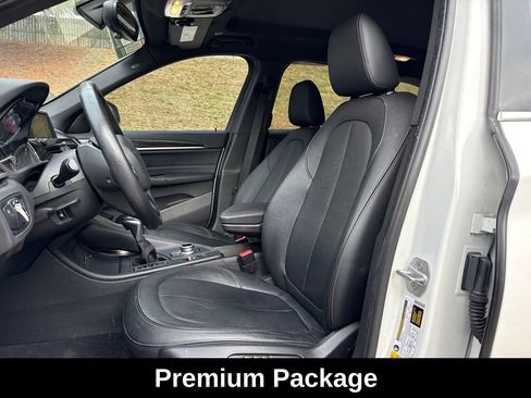 Used 2017 BMW X1 xDrive28i image 12