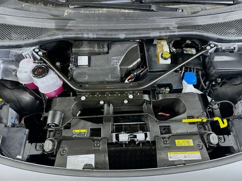 Used 2023 Volkswagen ID.4 Pro S image 33