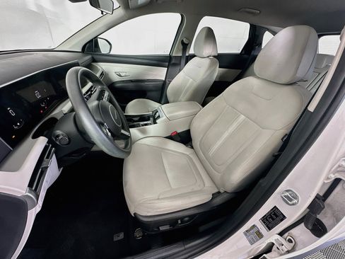 Used 2025 Hyundai Tucson SEL FWD image 13