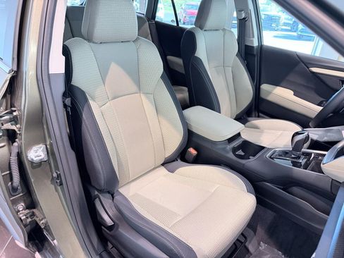 Used 2025 Subaru Outback Premium AWD/4WD image 30