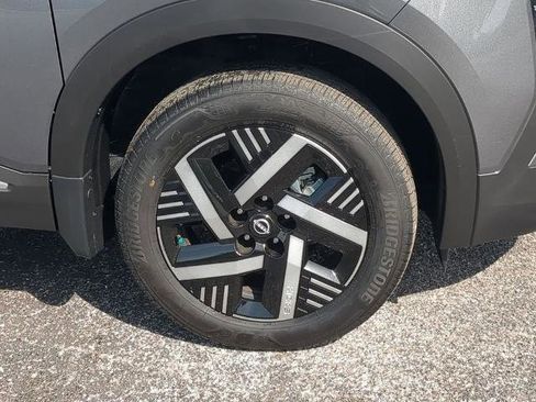 Certified 2026 Nissan Kicks SV FWD image 11