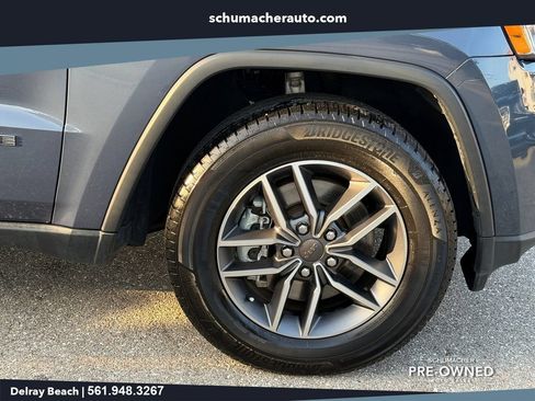 Used 2021 Jeep Grand Cherokee Limited w/ Trailer Tow Group IV AWD/4WD image 9