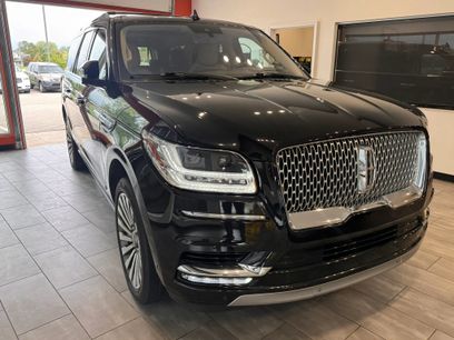 Used 2019 Lincoln Navigator L Reserve w/ Cargo Package