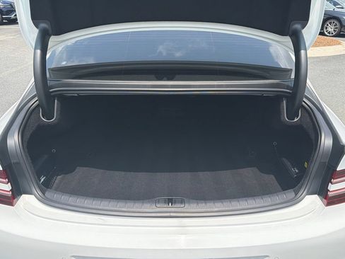 Used 2022 Genesis G80 2.5T w/ Advanced Package RWD image 18