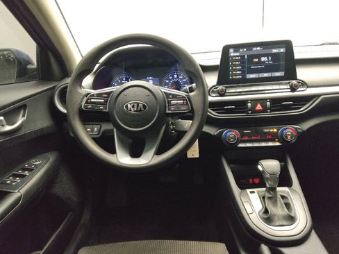 Used 2019 Kia Forte LXS FWD image 22