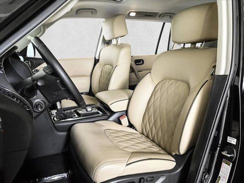 Used 2023 Nissan Armada Platinum w/ Captain's Chairs Package AWD/4WD image 17