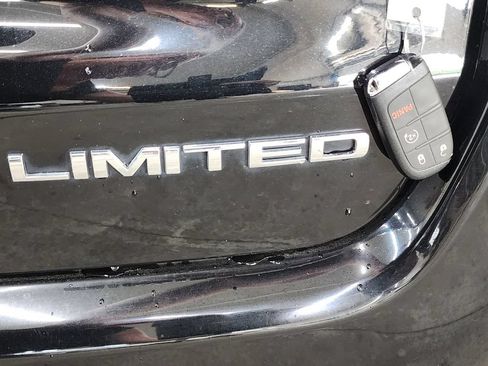 Used 2023 Jeep Compass Limited AWD/4WD image 39
