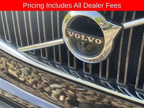 Used 2017 Volvo XC90 T6 Momentum w/ Vision Package AWD/4WD image 13