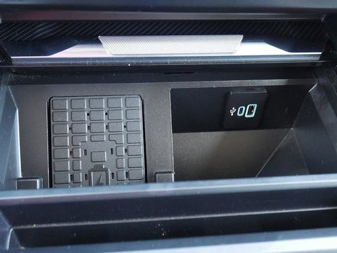 Used 2024 Ford F350 Limited image 50