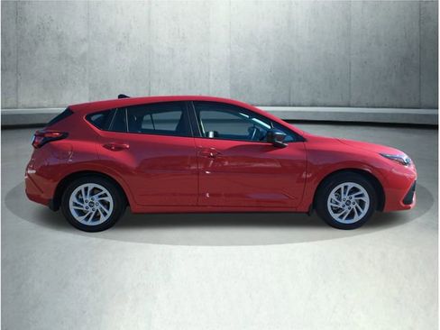 Used 2025 Subaru Impreza 2.0i image 6