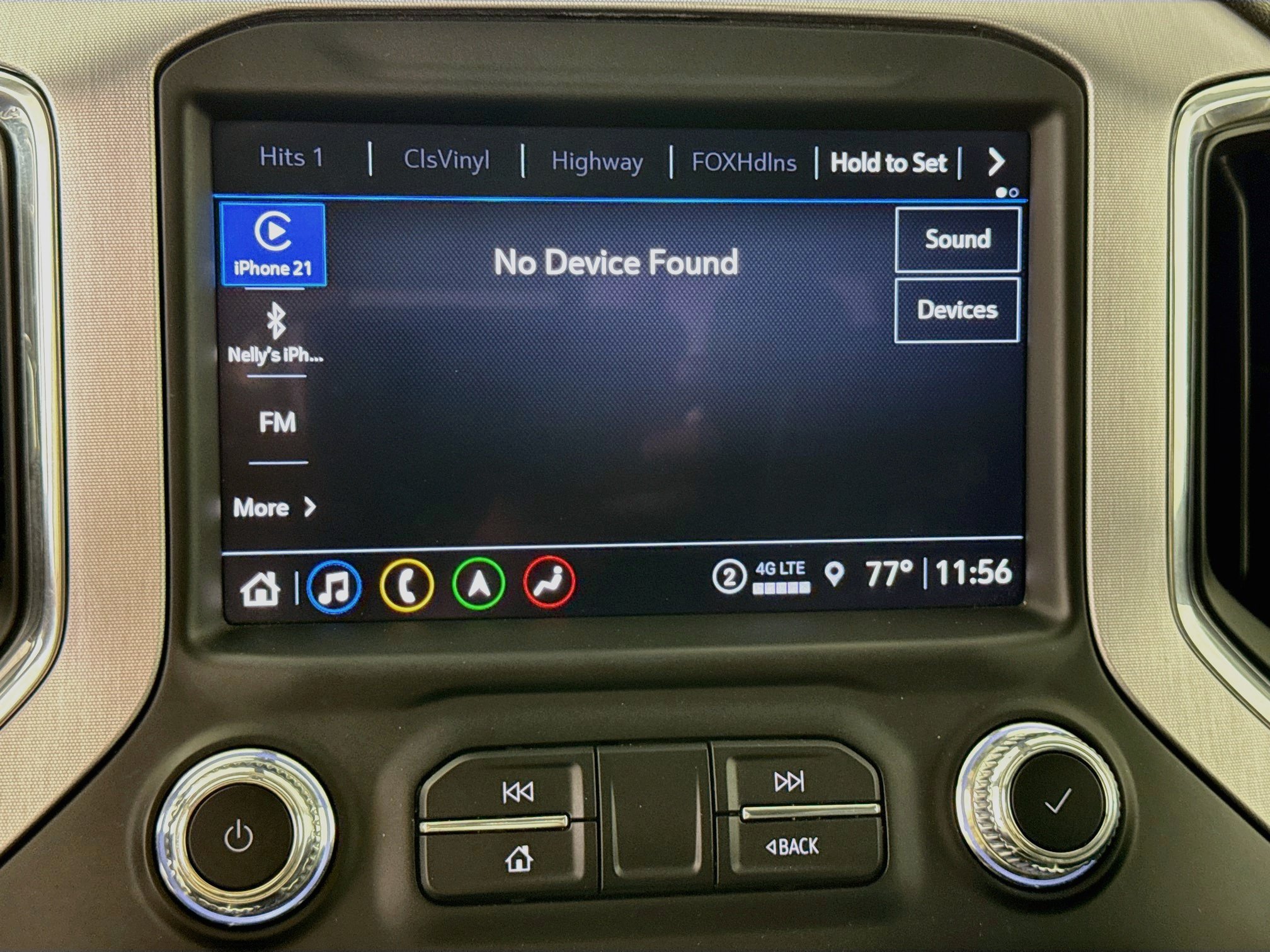 Used 2022 GMC Sierra 1500 SLT w/ SLT Premium Plus Package AWD/4WD image 17