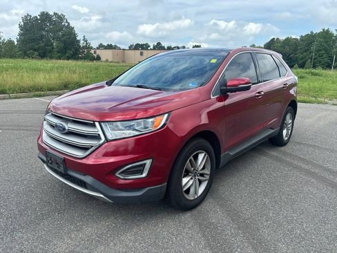 Used 2017 Ford Edge SEL w/ Equipment Group 201A FWD image 3