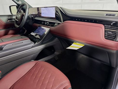 New 2026 INFINITI QX80 Autograph w/ Premium Cargo Package image 39