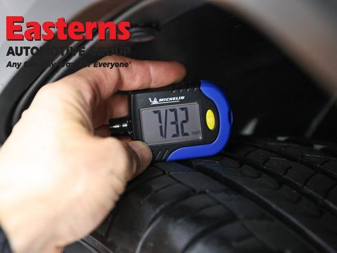 Used 2023 Jeep Renegade Limited AWD/4WD image 27