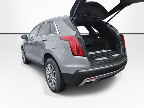 Certified 2023 Cadillac XT5 Premium Luxury w/ Technology Package AWD/4WD image 13