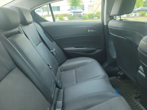 Used 2013 Acura ILX Hybrid w/ Technology Package FWD image 7