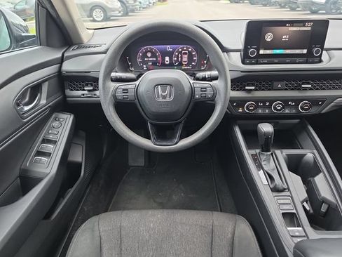 Used 2023 Honda Accord EX image 8